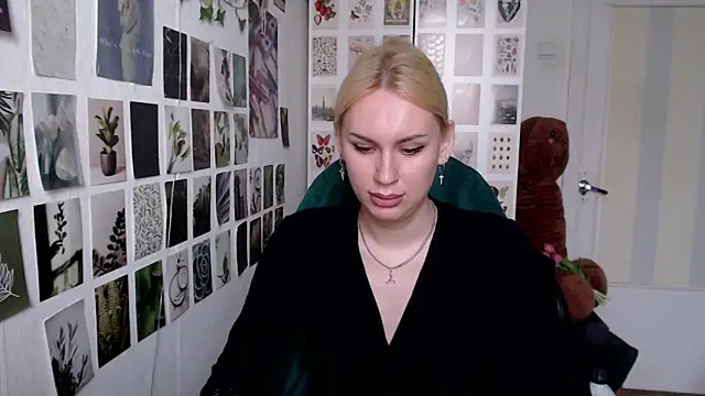 CapriScorpion online show from April 2026 12:09:02 PM