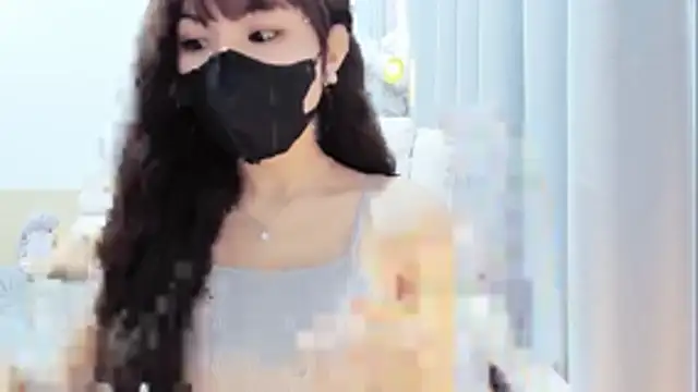 Lita-Julia online show from March 2026 03:30:02 PM