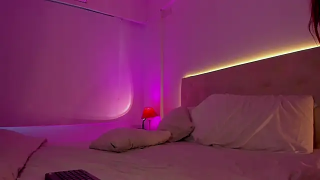 Snapshot of alaskavenom_ chatting on December 2025 10:40:02 PM alaskavenom online show from December 2025 10:40:02 PM