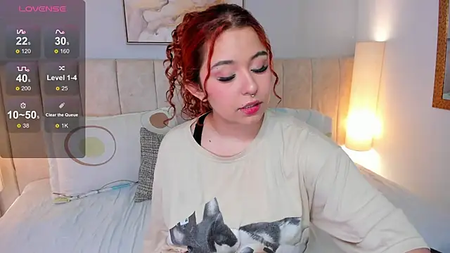 Atenea cuteee online show from September 2025 02:13:02 AM