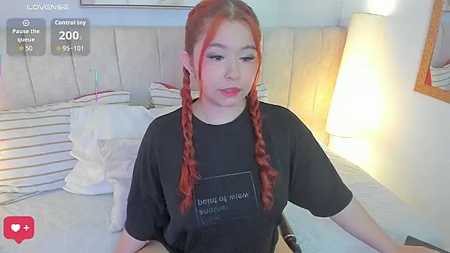 Atenea cuteee online show from February 2026 02:07:03 AM