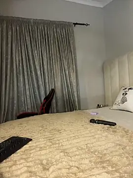 Bustygoddess32 online show from February 2026 01:28:01 AM