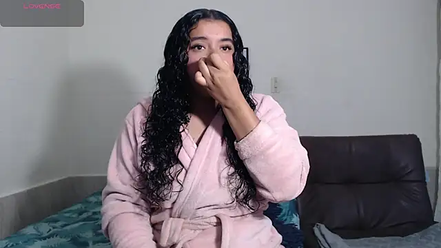 Snapshot of agata_22 chatting on December 2025 03:59:01 AM agata 22 online show from December 2025 03:59:01 AM