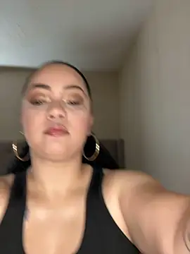 Snapshot of DestineeJayde chatting on January 2025 04:11:02 AM DestineeJayde online show from January 2025 04:11:02 AM