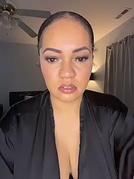 Snapshot of DestineeJayde chatting on October 2025 05:52:02 AM DestineeJayde online show from October 2025 05:52:02 AM