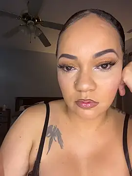 Snapshot of DestineeJayde chatting on October 2025 04:34:02 AM DestineeJayde online show from October 2025 04:34:02 AM