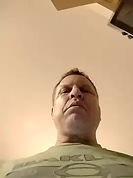 fukurbutt online show from February 2026 02:41:02 AM