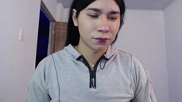 Moon Foxxy online show from June 2026 06:21:02 PM