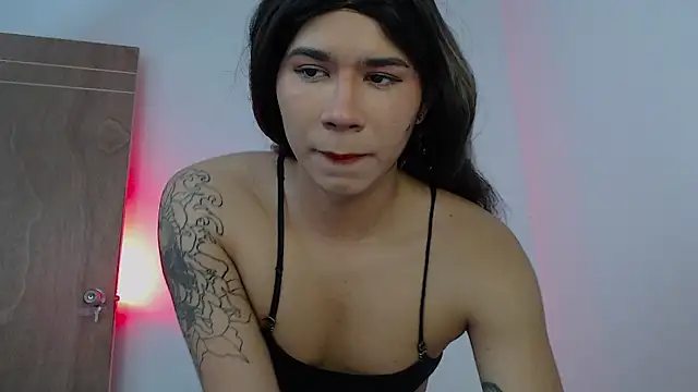 Moon Foxxy online show from July 2026 08:45:01 PM