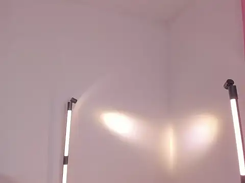 Snapshot of ema_boobs_ chatting on October 2025 10:12:01 PM ema boobs online show from October 2025 10:12:01 PM