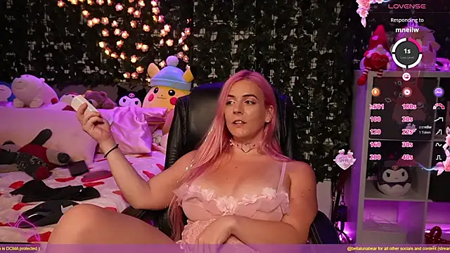 bellalunabear online show from February 2025 02:57:02 AM