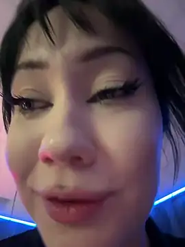 Snapshot of RollingGirls chatting on March 2025 05:39:01 PM RollingGirls online show from March 2025 05:39:01 PM