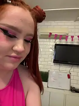 Snapshot of RollingGirls chatting on March 2025 08:15:01 AM RollingGirls online show from March 2025 08:15:01 AM