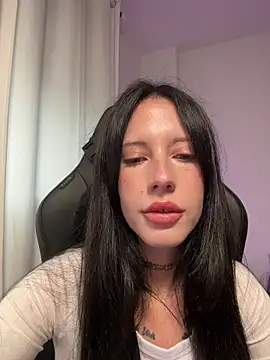 BellaGiaxx online show from December 2025 02:55:01 PM