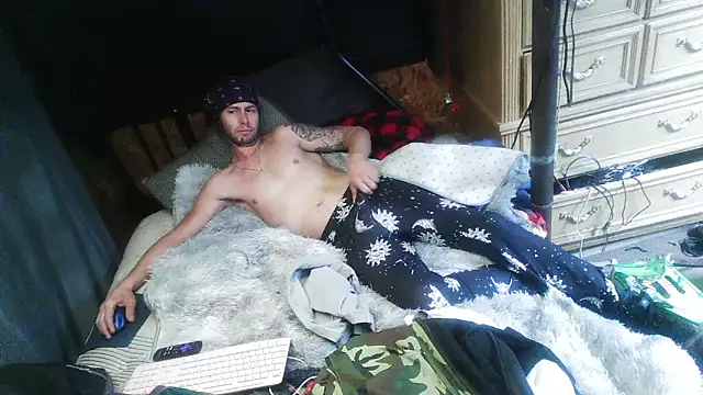 cdressupdiva online show from December 2024 02:19:02 AM