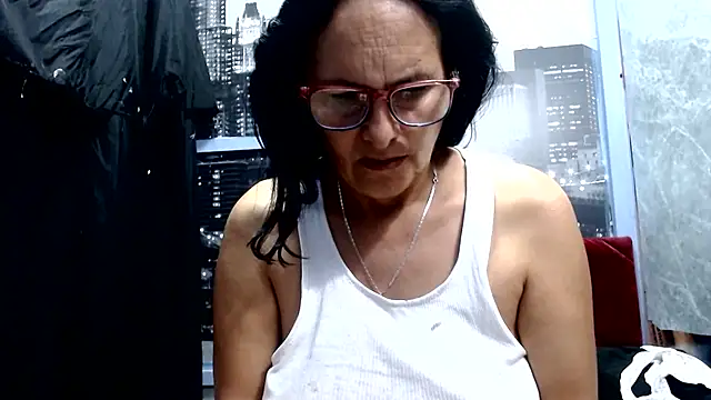 Nastylatinaxxx online show from July 2026 10:45:01 AM
