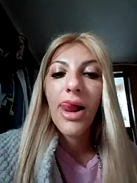 RileyLanna online show from June 2026 03:40:02 AM