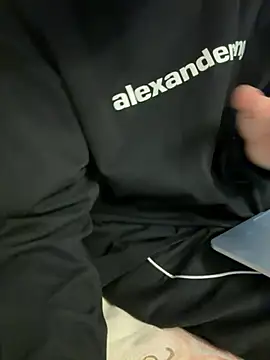 POCARI SWEAT online show from April 2026 12:55:01 AM