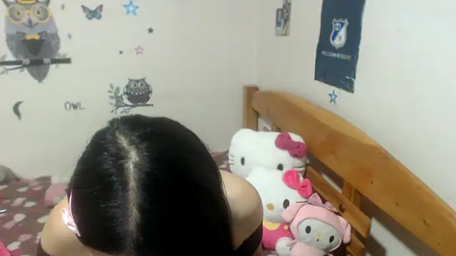 montthbluee online show from February 2026 07:01:01 AM