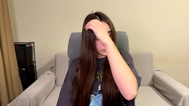 AliceKolltt online show from March 2026 08:36:02 PM