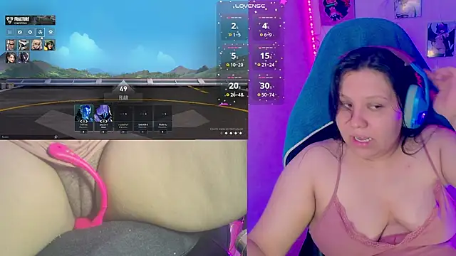 crystal7u7 online show from March 2025 08:32:02 PM