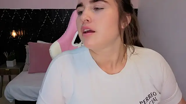 Aabby lee online show from February 2026 05:57:02 PM