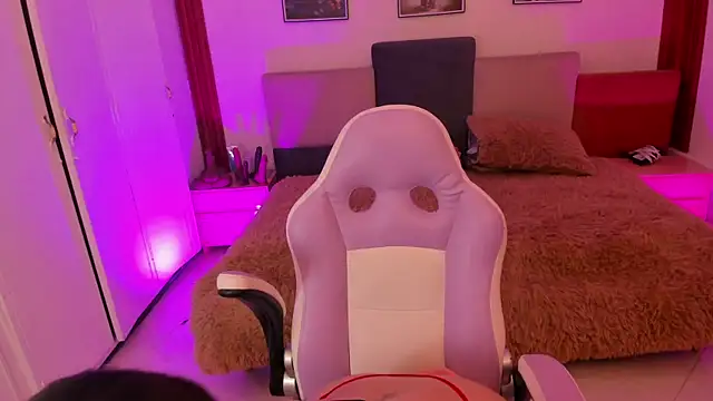 katia bigboobs1 online show from March 2026 06:36:01 PM