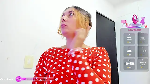 Snapshot of melina_thomson chatting on November 2025 04:26:02 AM melina thomson online show from November 2025 04:26:02 AM