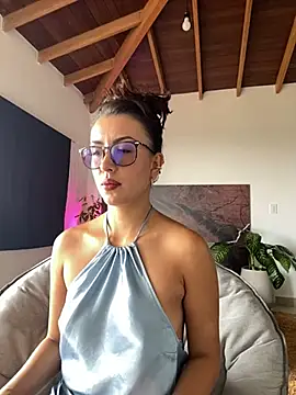 EmaSaenz online show from February 2025 08:05:02 PM