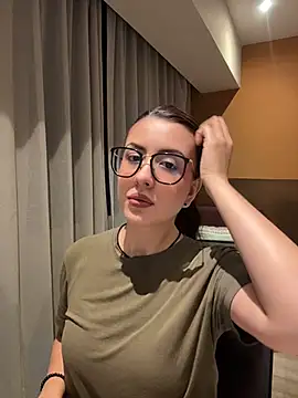 EmaSaenz online show from May 2026 03:36:01 AM