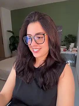 EmaSaenz online show from June 2026 08:10:02 PM