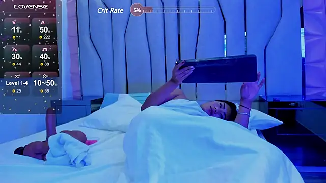 Snapshot of emilycat_777 chatting on January 2025 09:13:02 AM emilycat 777 online show from January 2025 09:13:02 AM