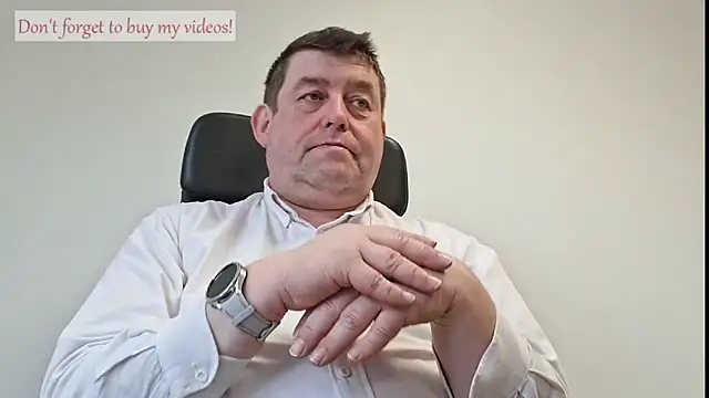 Snapshot of sympatrique chatting on November 2025 01:55:01 PM sympatrique online show from November 2025 01:55:01 PM