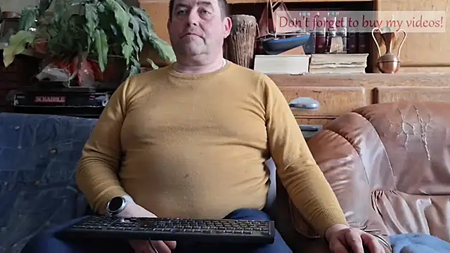 Snapshot of sympatrique chatting on November 2025 02:32:02 PM sympatrique online show from November 2025 02:32:02 PM