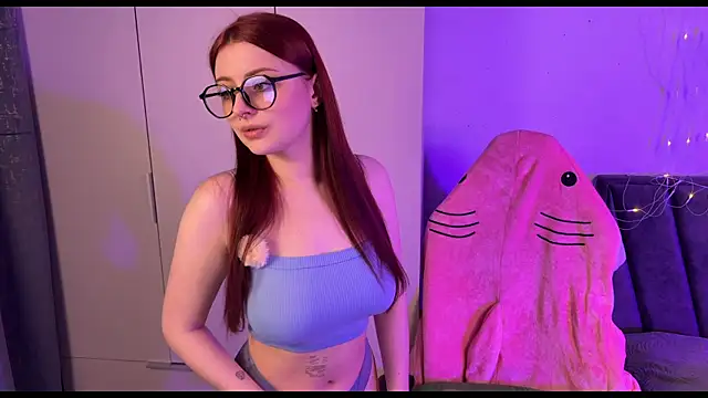 RozieRose online show from October 2025 04:51:02 AM