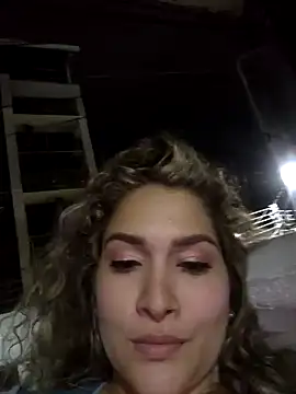 Sara smiiith211 online show from December 2024 05:01:01 AM