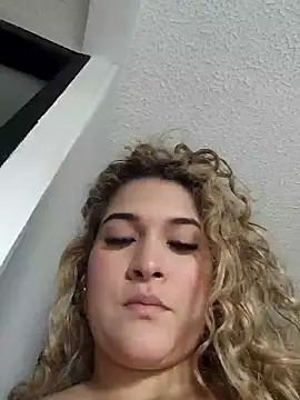 Snapshot of Sara_smiiith211 chatting on January 2026 04:56:02 PM Sara smiiith211 online show from January 2026 04:56:02 PM