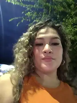 Sara smiiith211 online show from May 2026 11:35:02 PM