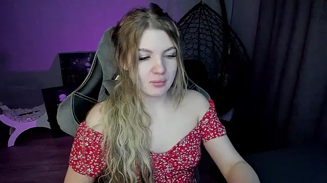 lily williamss online show from March 2025 12:05:02 AM