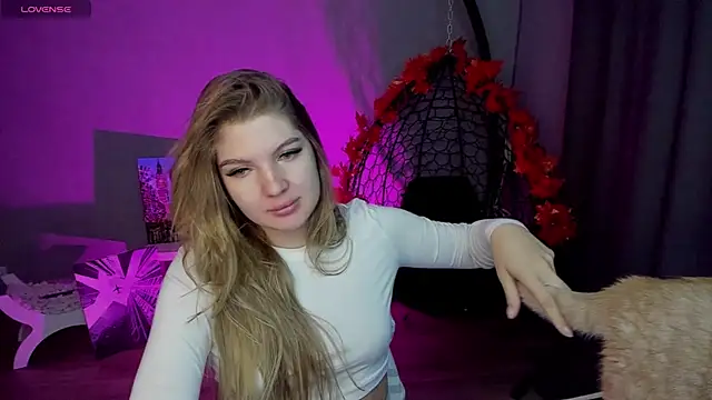 lily williamss online show from September 2025 12:11:01 AM