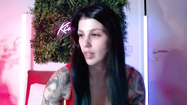 Snapshot of KiraKane1 chatting on February 2025 05:36:01 PM KiraKane1 online show from February 2025 05:36:01 PM