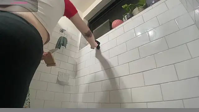 Snapshot of bukkakebae1 chatting on February 2025 06:44:01 PM bukkakebae1 online show from February 2025 06:44:01 PM