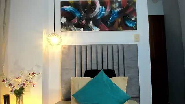 Emilywatsonn online show from October 2025 12:33:02 AM