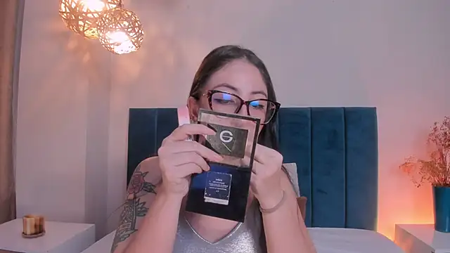 Emilywatsonn online show from June 2026 01:30:02 AM