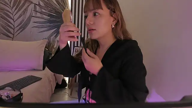 Samaantha-White online show from March 2026 11:38:01 AM