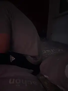 Snapshot of Bennyben8604 chatting on January 2025 05:03:01 AM Bennyben8604 online show from January 2025 05:03:01 AM