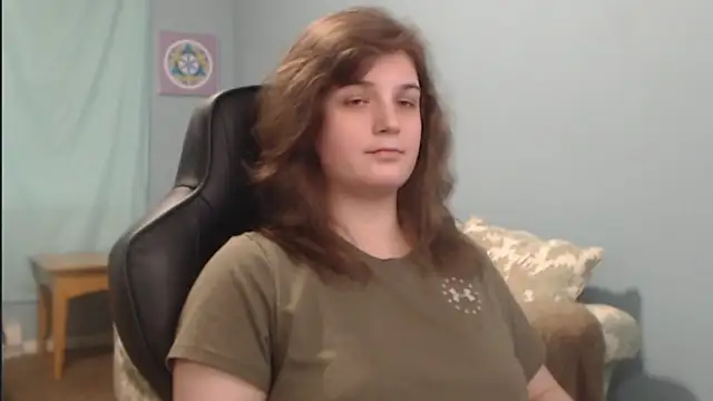 Snapshot of TreeJeanne chatting on December 2024 07:21:02 PM TreeJeanne online show from December 2024 07:21:02 PM