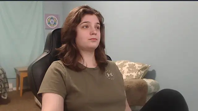 Snapshot of TreeJeanne chatting on December 2024 05:12:01 PM TreeJeanne online show from December 2024 05:12:01 PM