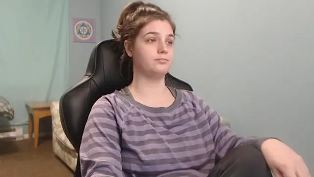 Snapshot of TreeJeanne chatting on February 2025 01:15:01 AM TreeJeanne online show from February 2025 01:15:01 AM