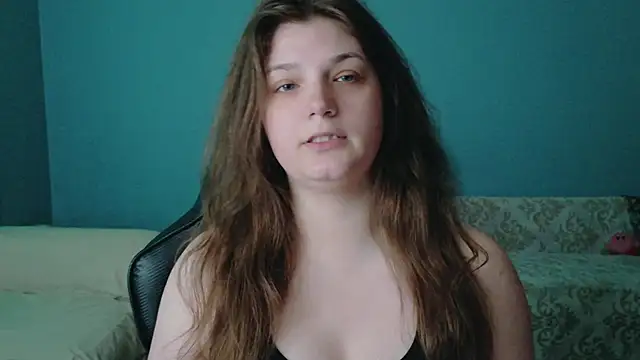 TreeJeanne online show from May 2026 04:45:02 PM